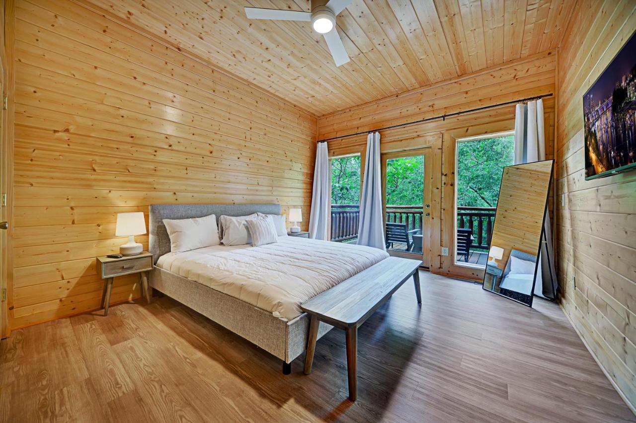 הוילה סביירוויל Gorgeous Large Mountain View Cabin W Hot Tub, Free Wifi, Games מראה חיצוני תמונה