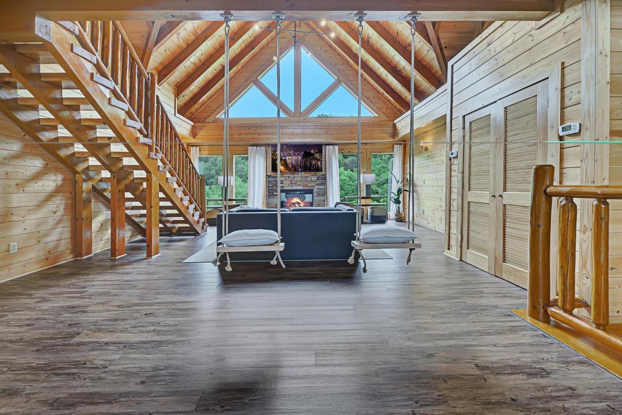 הוילה סביירוויל Gorgeous Large Mountain View Cabin W Hot Tub, Free Wifi, Games מראה חיצוני תמונה