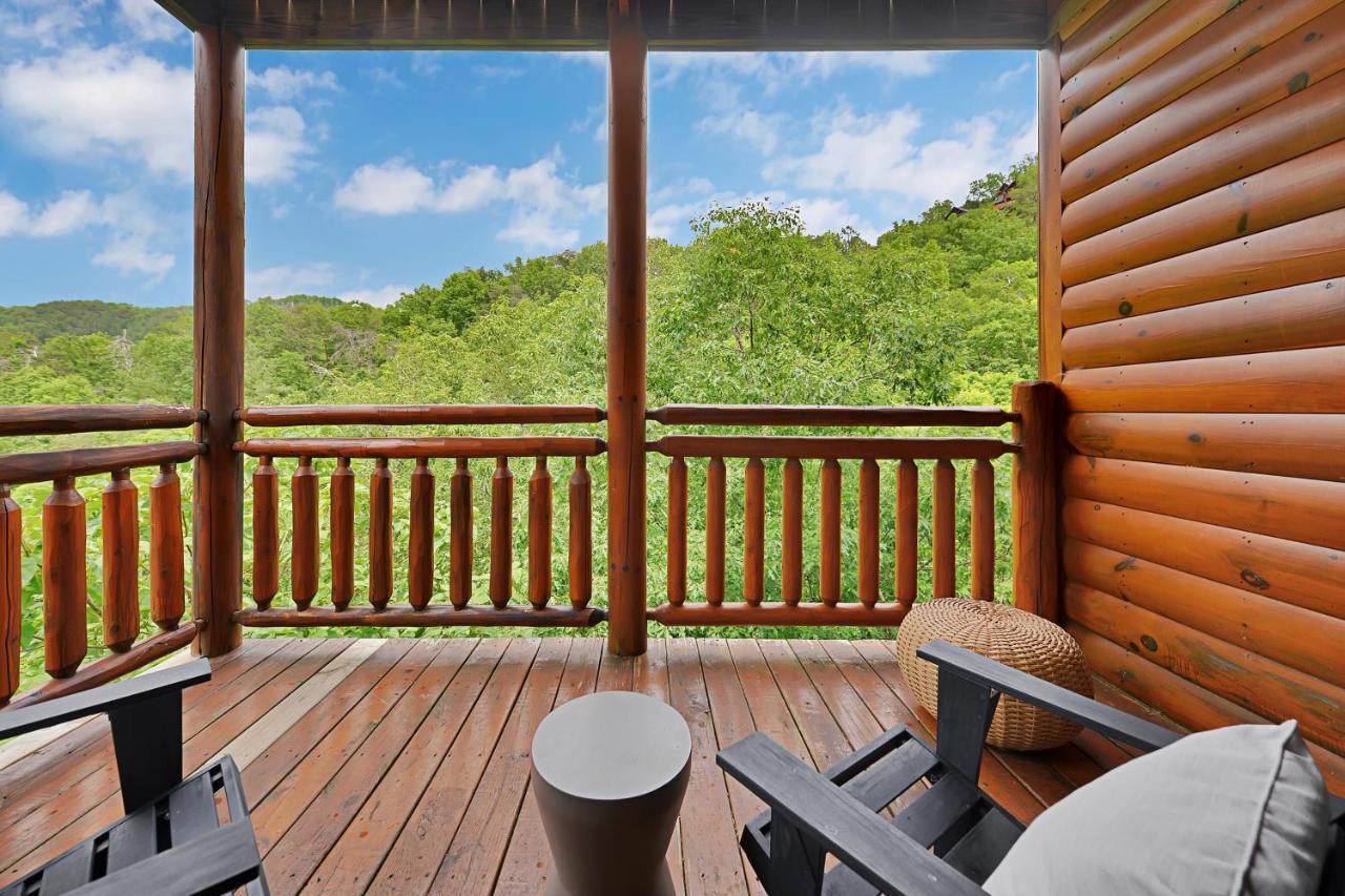 הוילה סביירוויל Gorgeous Large Mountain View Cabin W Hot Tub, Free Wifi, Games מראה חיצוני תמונה